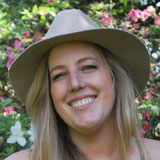 Headshot of Lauren Sabatier, Montreal Reiki Healer